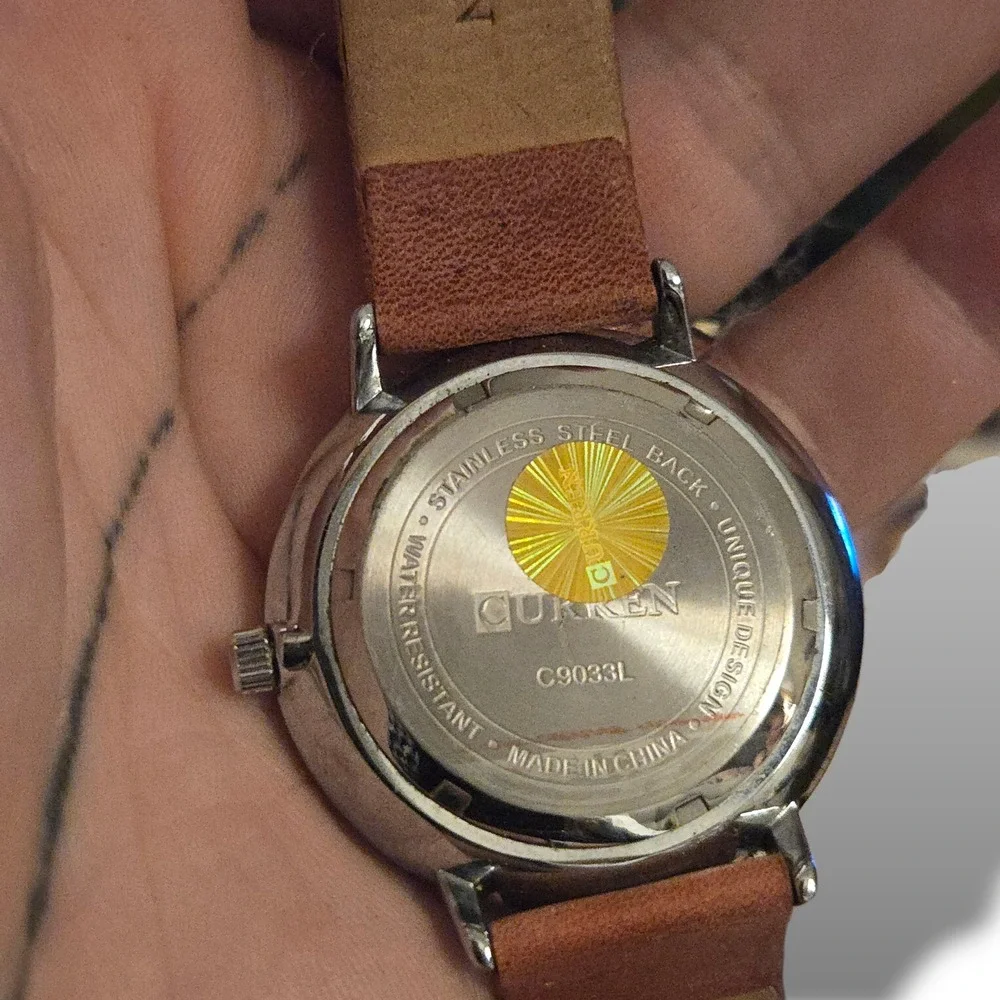 Curren Blanche Unisex Brown Leather Strap‎ Minimalist Silver Face Watch C9033L